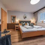 Aparthotel Boutiquehotel Sonnenhof Mayrhofen