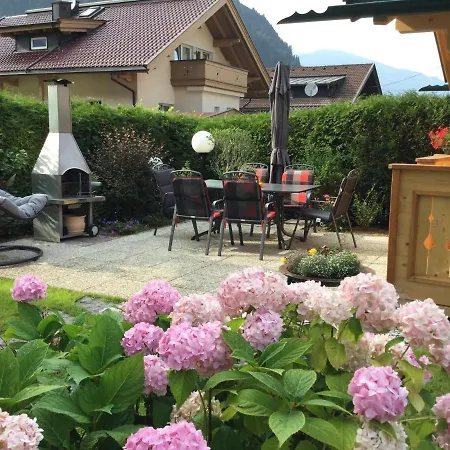 Sonnenhof Aparthotel Mayrhofen