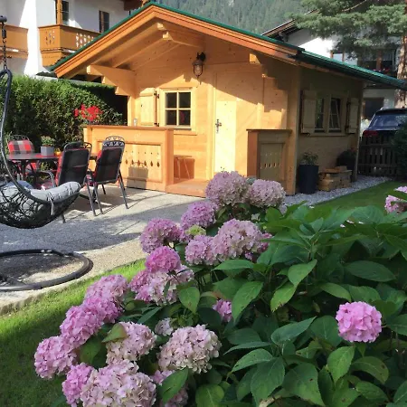 Hotel apartamentowy Boutiquehotel Sonnenhof Mayrhofen