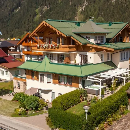 Aparthotel Sonnenhof Mayrhofen