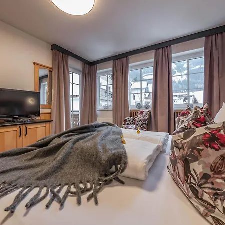 아파트호텔 Boutiquehotel Sonnenhof 4*