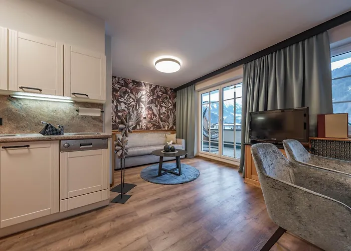 Boutiquehotel Sonnenhof Apart Otel Mayrhofen