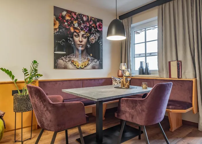 Boutiquehotel Sonnenhof Apart Otel Mayrhofen