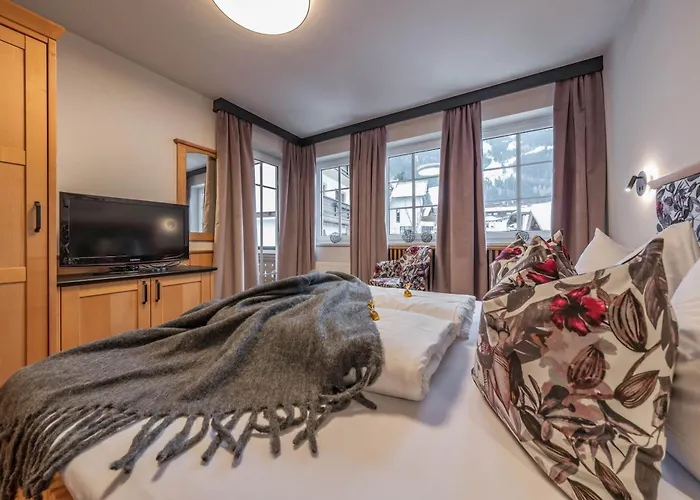 Ξενοδοχείο με διαμερίσματα Boutiquehotel Sonnenhof 4*