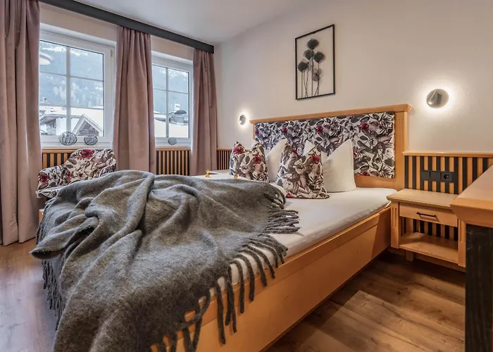 Ξενοδοχείο με διαμερίσματα Boutiquehotel Sonnenhof 4*