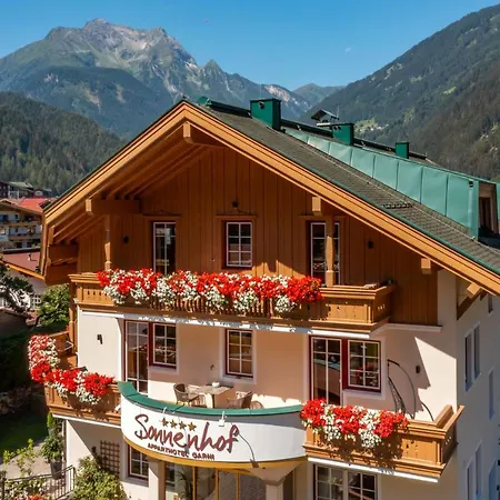 Boutiquehotel Sonnenhof Aparthotel Mayrhofen